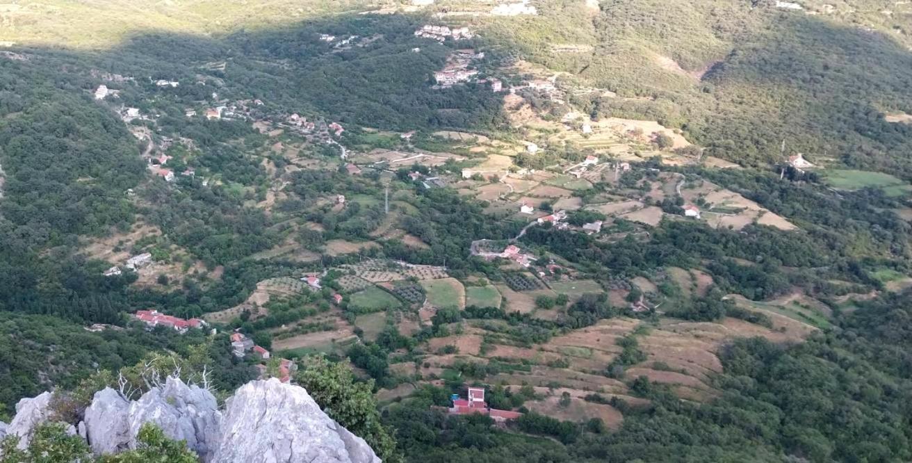 Rustic Stone House Villa Bar Dış mekan fotoğraf